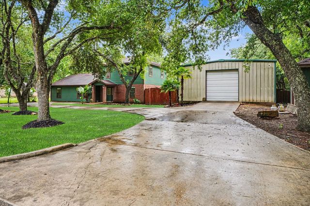 5104 Avenue R, Santa Fe, TX 77510