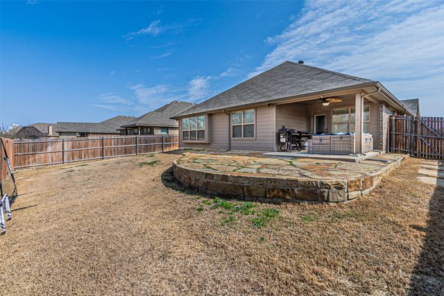 2504 Doe Run, Weatherford, TX 76087