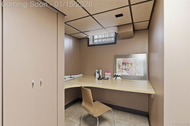 226 W La Salle Avenue, Royal Oak, MI 48073