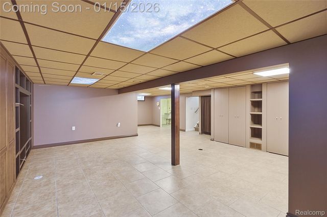 226 W La Salle Avenue, Royal Oak, MI 48073