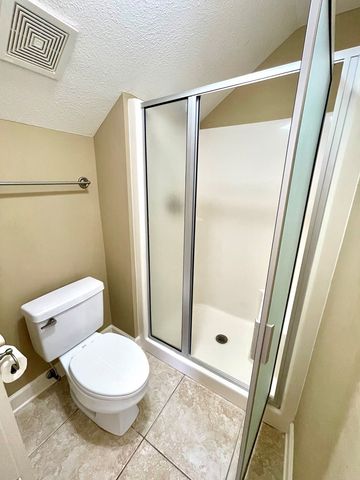 235 Princeton Dr, Dothan, AL 36301