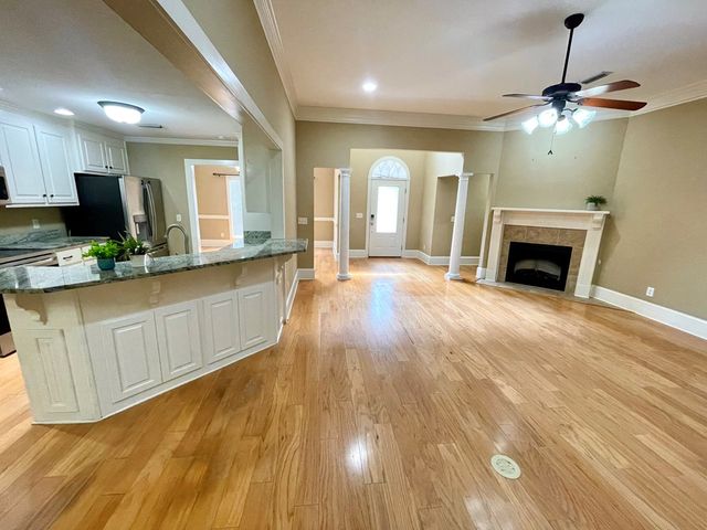 235 Princeton Dr, Dothan, AL 36301