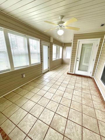 235 Princeton Dr, Dothan, AL 36301