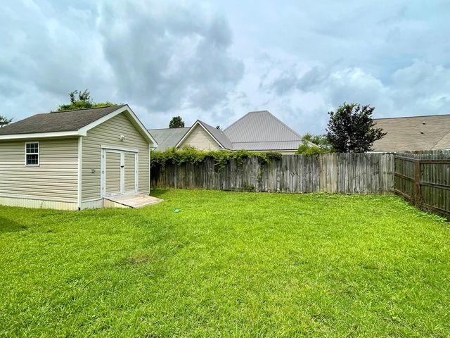 235 Princeton Dr, Dothan, AL 36301