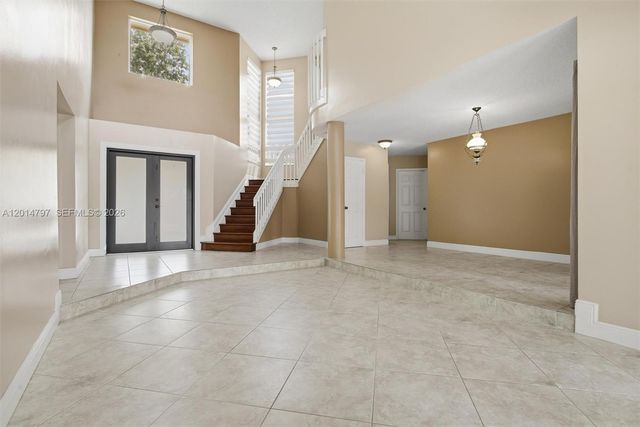 14941 SW 45th Ter, Miami, FL 33185