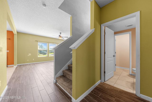 16215 STANIS Court, Jacksonville, FL 32218