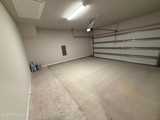 401 Eastwood Drive, Lafayette, LA 70508