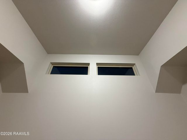 401 Eastwood Drive, Lafayette, LA 70508