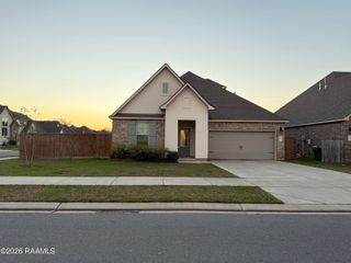 401 Eastwood Drive, Lafayette, LA 70508