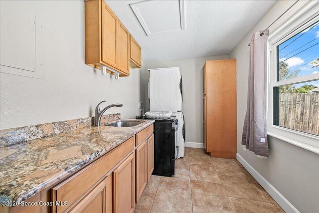 2320 Abalone Avenue, Indialantic, FL 32903