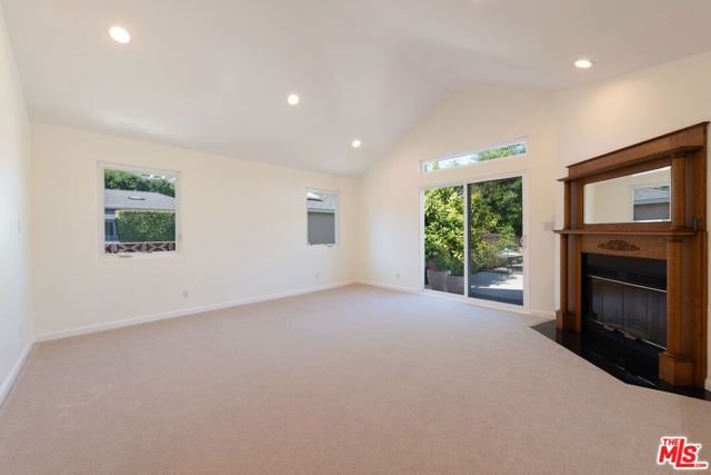 4948 Petit Avenue, Encino (los Angeles), CA 91436