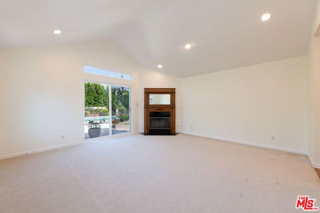4948 Petit Avenue, Encino (los Angeles), CA 91436