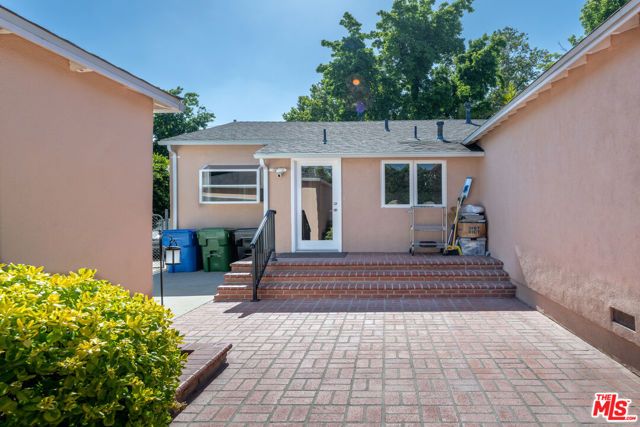 4948 Petit Avenue, Encino (los Angeles), CA 91436