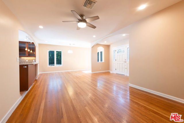4948 Petit Avenue, Encino (los Angeles), CA 91436