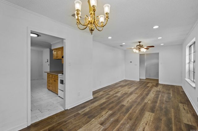 3320 Dartmouth Court, Little Rock, AR 72204