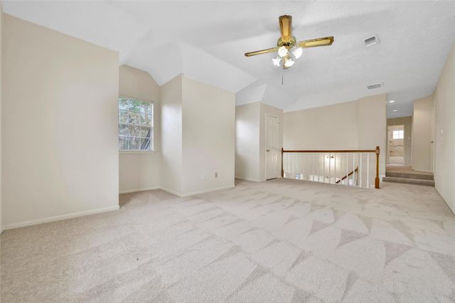 3039 Creek Manor Drive, Kingwood, TX 77339