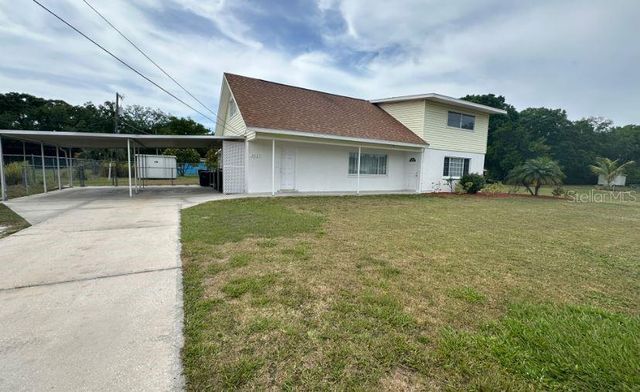 3912 LINWOOD, Bradenton, FL 34208