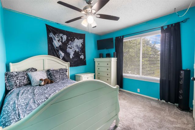 1402 Anglican Drive, Arlington, TX 76002