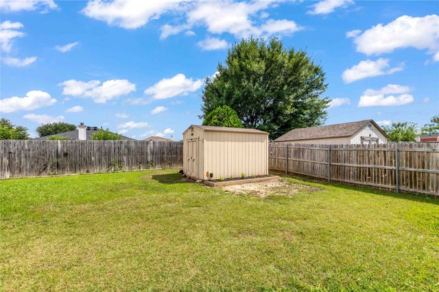 1402 Anglican Drive, Arlington, TX 76002