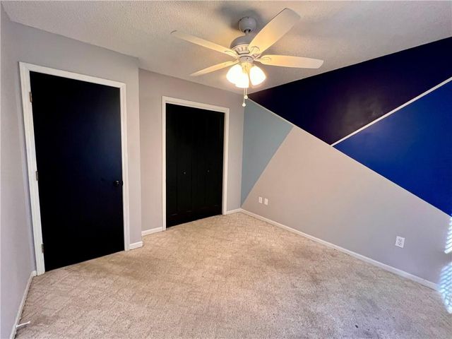 1211 24th Street, Blue Springs, MO 64015