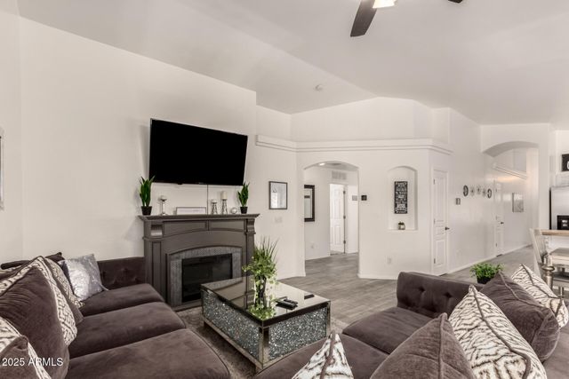 2222 W BROADWAY Avenue, Coolidge, AZ 85128