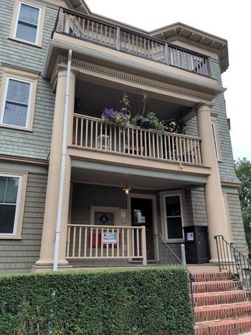 42 Mt Pleasant Ave 1, Boston, MA 02119