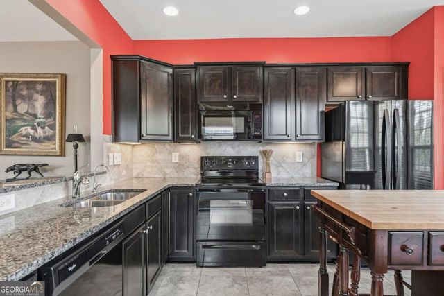 1320 Summer Hollow Road, Greensboro, GA 30642