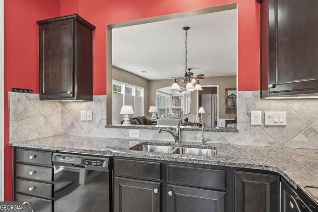 1320 Summer Hollow Road, Greensboro, GA 30642