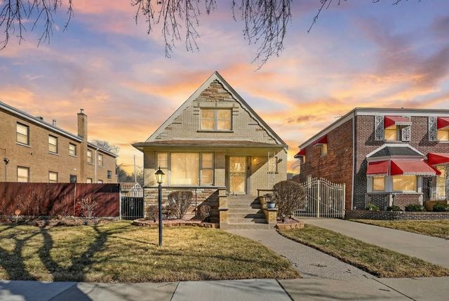 8407 S Wolcott Avenue, Chicago, IL 60620