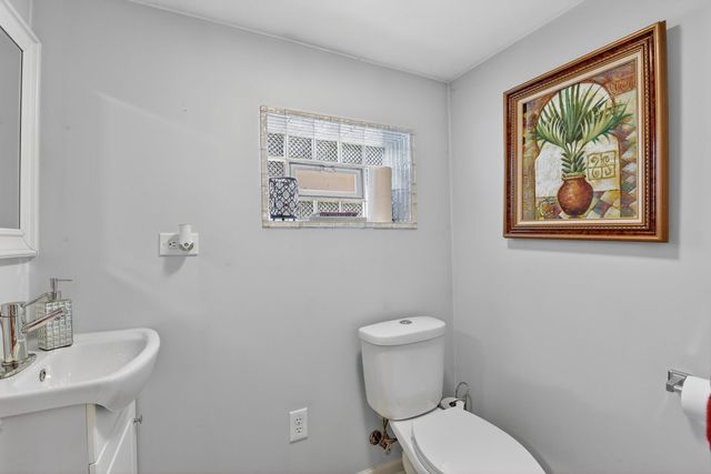8407 S Wolcott Avenue, Chicago, IL 60620