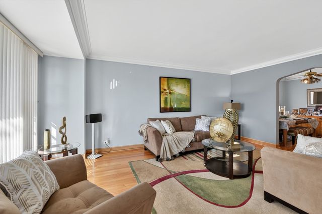 8407 S Wolcott Avenue, Chicago, IL 60620