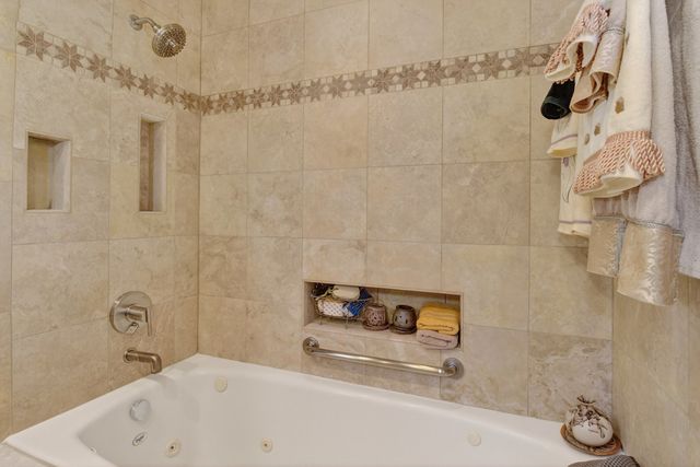 8407 S Wolcott Avenue, Chicago, IL 60620
