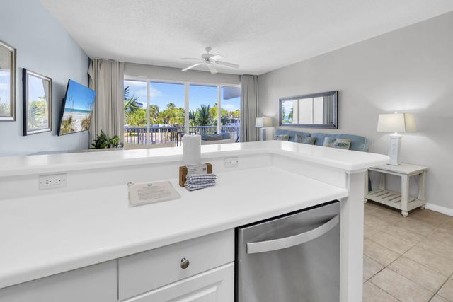 1515 SE Miracle Strip Parkway UNIT 207, Fort Walton Beach, FL 32548