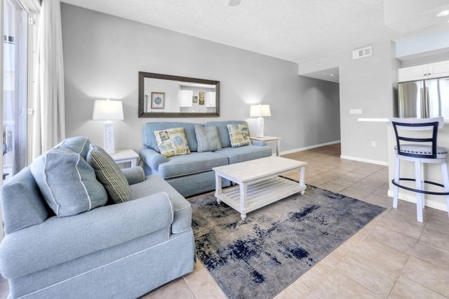 1515 SE Miracle Strip Parkway UNIT 207, Fort Walton Beach, FL 32548