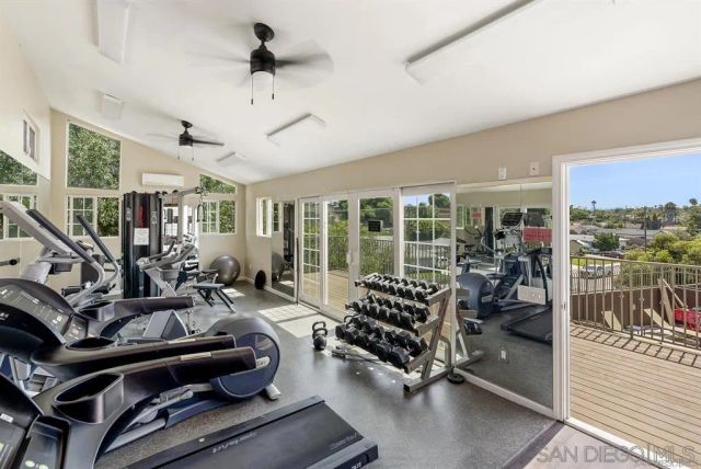 5252 Balboa Arms Dr 280, San Diego, CA 92117