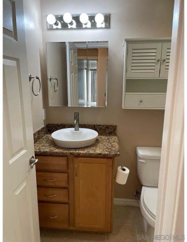 5252 Balboa Arms Dr 280, San Diego, CA 92117