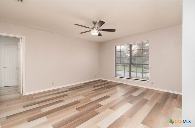 3105 Pecan Valley Drive, Temple, TX 76502