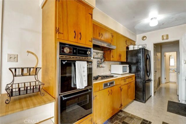 1550 N Bonita Court, Ontario, CA 91762