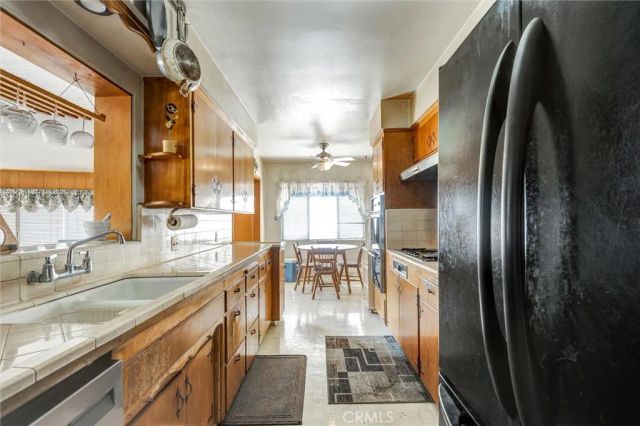 1550 N Bonita Court, Ontario, CA 91762