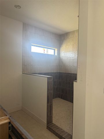 1447 S 81st Street, West Des Moines, IA 50266