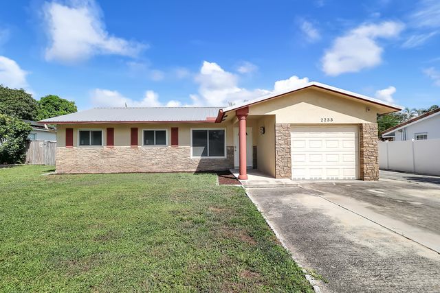 2233 NW 3RD Avenue, Boca Raton, FL 33431