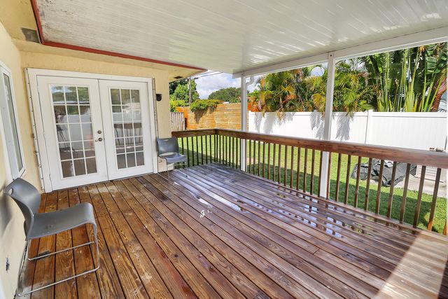 2233 NW 3RD Avenue, Boca Raton, FL 33431