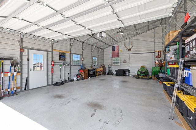 301 Aviara Court, Poolville, TX 76487