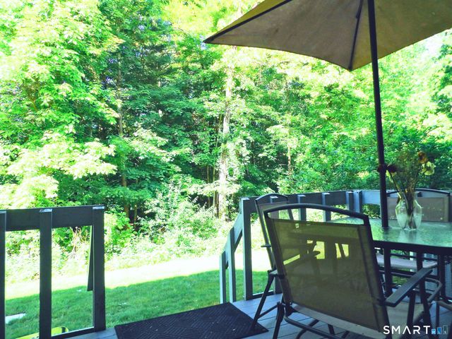 707 Timber Lane 707, Canton, CT 06019