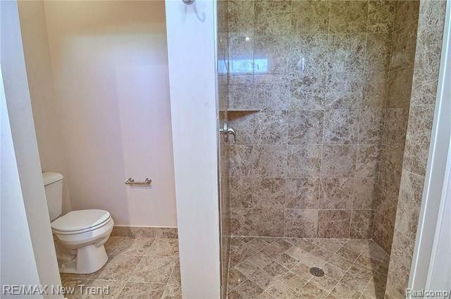 187 Summit View Trail, Milford, MI 48381