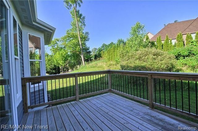 187 Summit View Trail, Milford, MI 48381