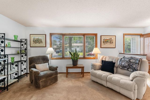 4265 N Nybro Lane, Eagan, MN 55123
