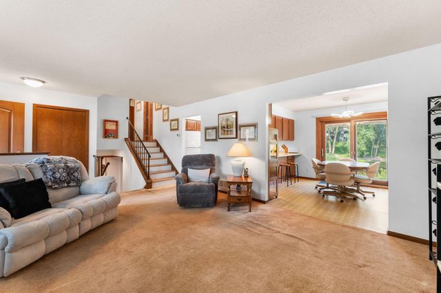 4265 N Nybro Lane, Eagan, MN 55123