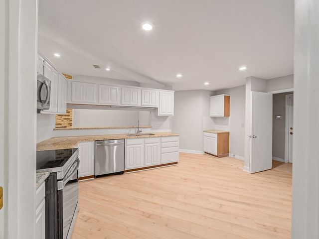 307 Springridge Lane, Euless, TX 76039