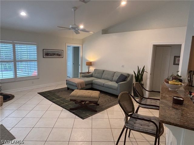 1166 Royal Palm DR, Naples, FL 34103
